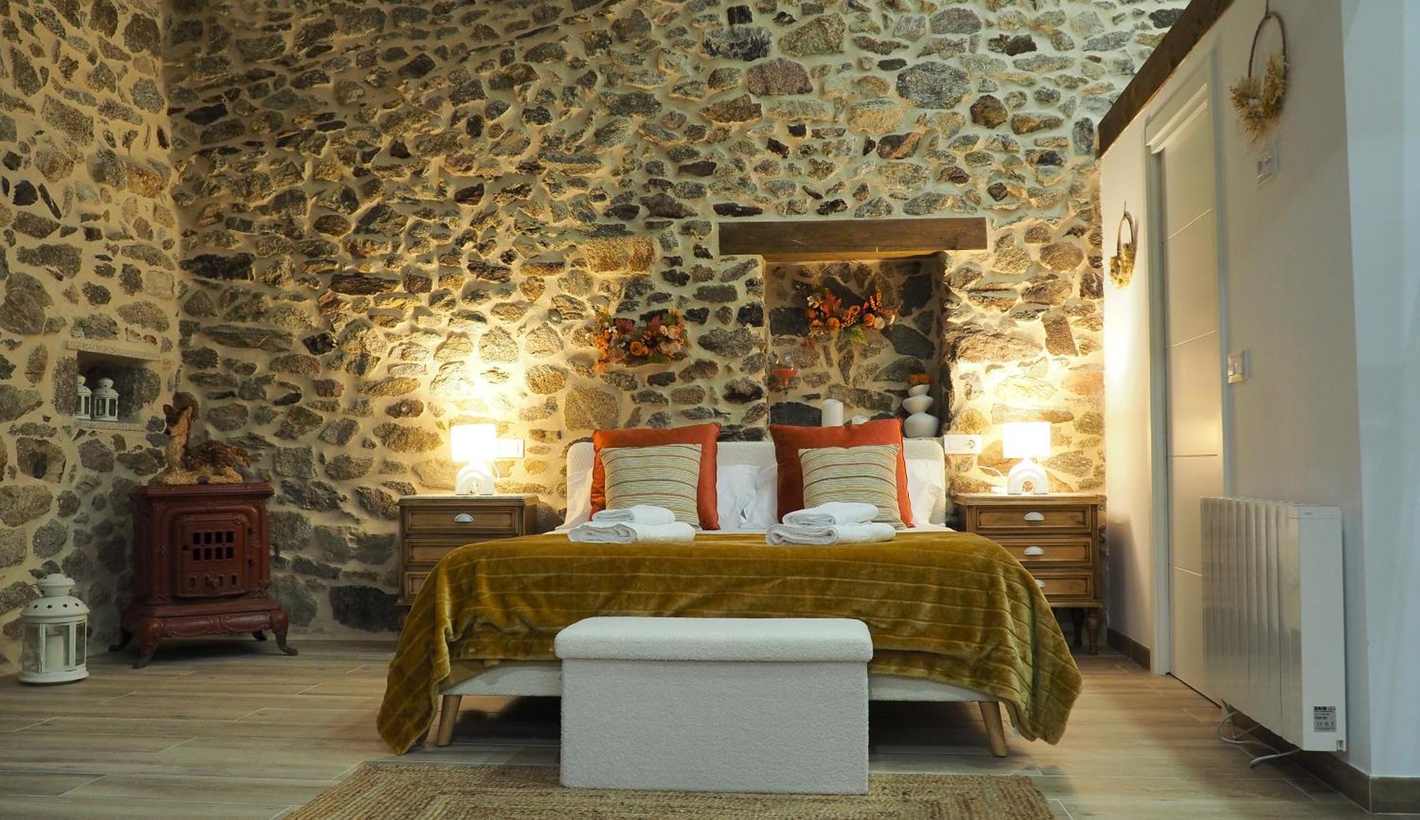 Apartamentos Muralla Sacra Sober Zewnętrze zdjęcie