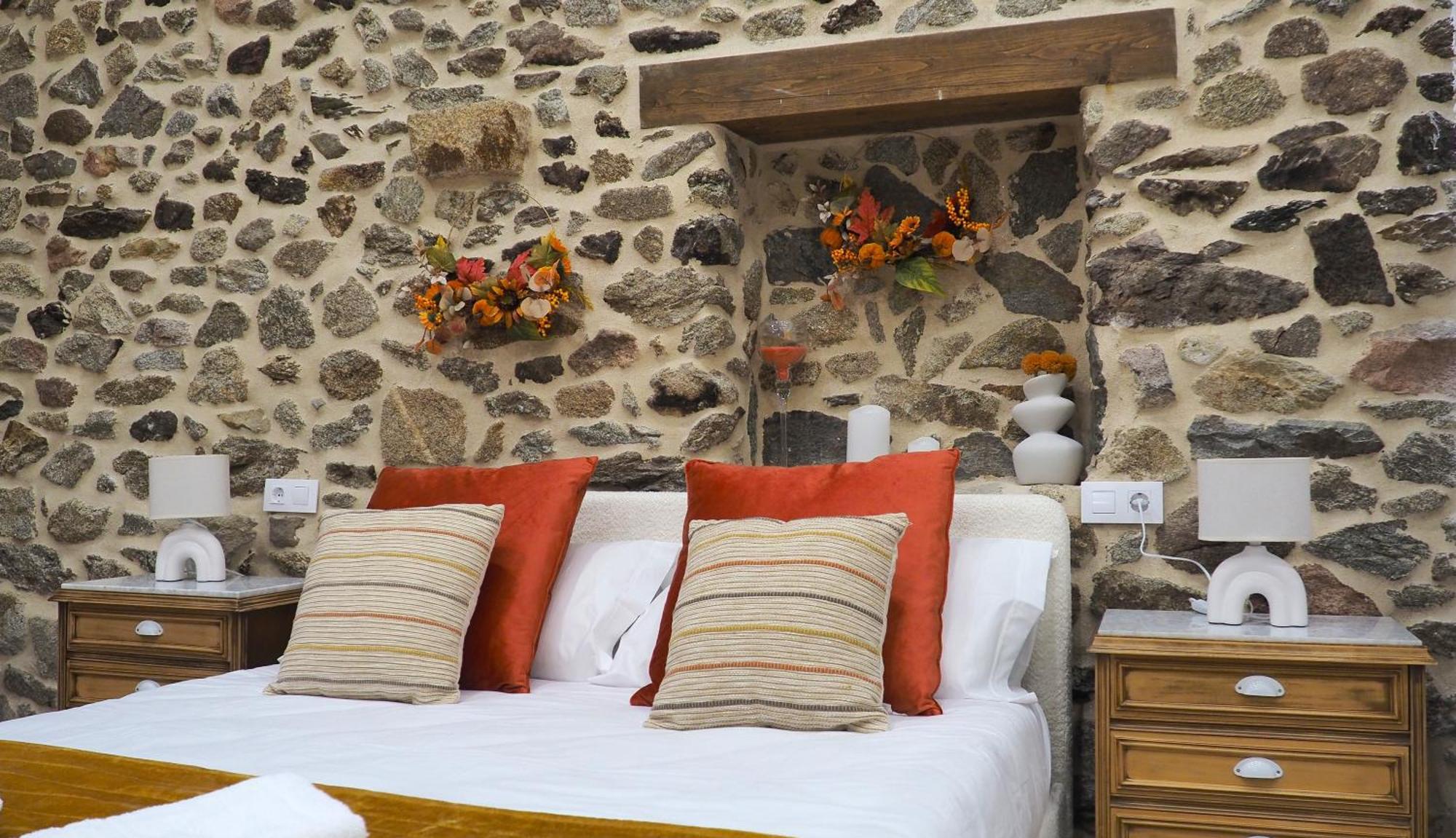 Apartamentos Muralla Sacra Sober Zewnętrze zdjęcie