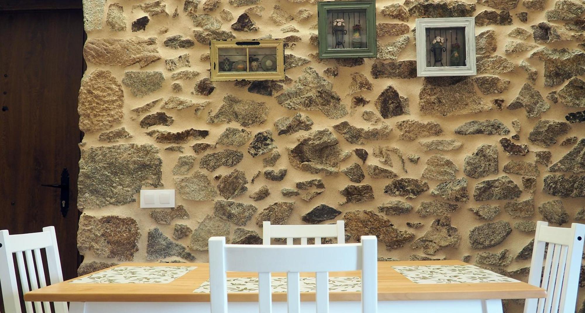 Apartamentos Muralla Sacra Sober Zewnętrze zdjęcie