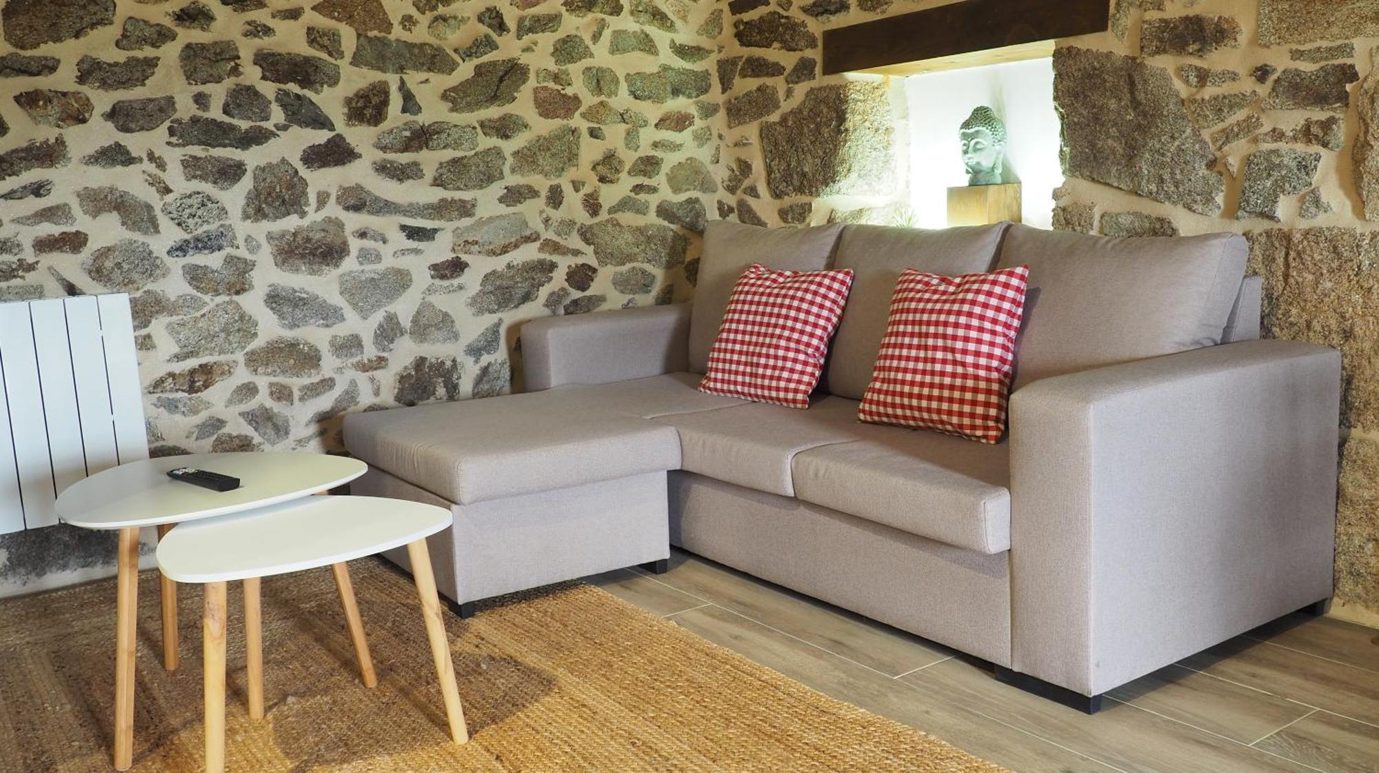 Apartamentos Muralla Sacra Sober Zewnętrze zdjęcie