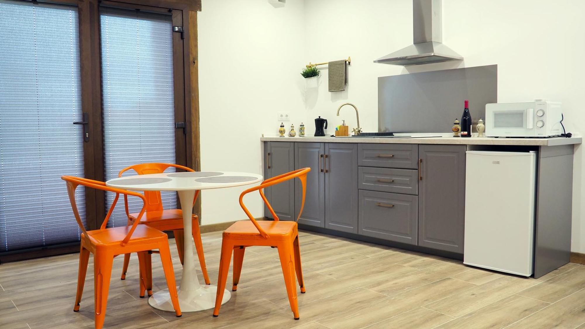 Apartamentos Muralla Sacra Sober Zewnętrze zdjęcie