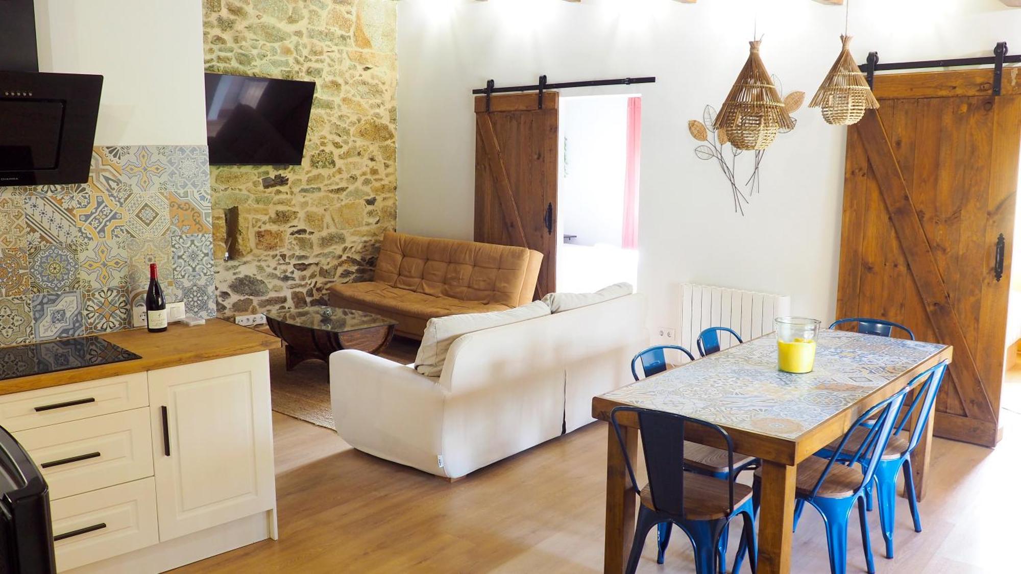 Apartamentos Muralla Sacra Sober Zewnętrze zdjęcie
