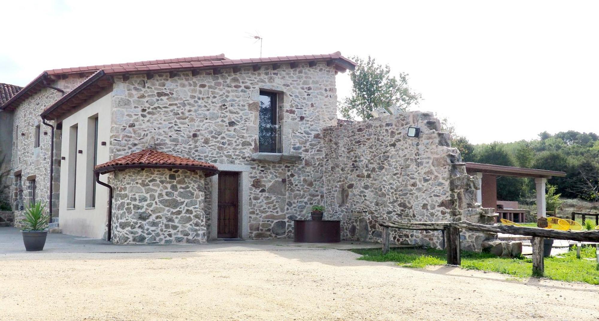 Apartamentos Muralla Sacra Sober Zewnętrze zdjęcie